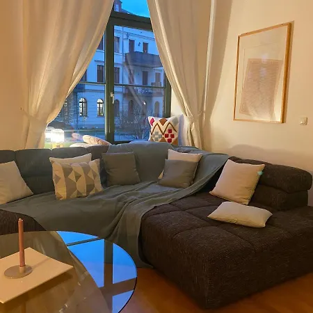 Cityloft - Im Zentrum, Inkl Parkplatz, Netflix, 3-raum Apartment